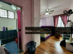 Canary Park (D16), Semi-Detached #461222111